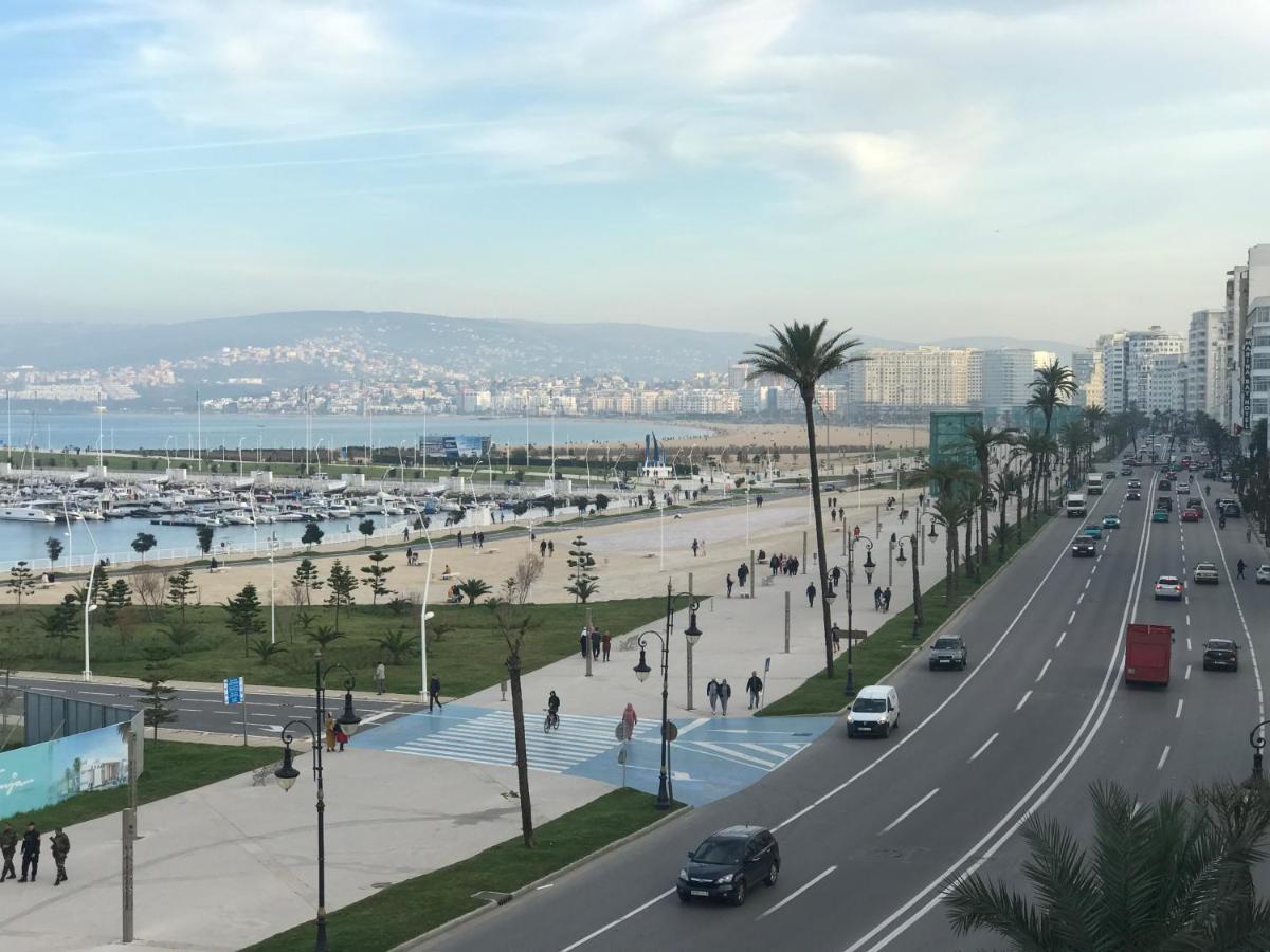 Hotel Biarritz Tangier Bagian luar foto